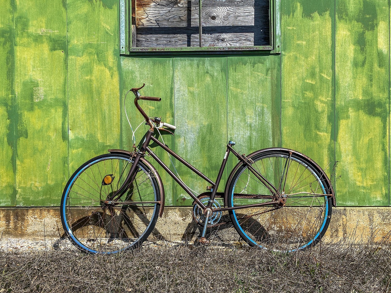 bike, bicycle, old, abandoned, rusty, vintage, metal, green vintage, green bike, green metal, green old